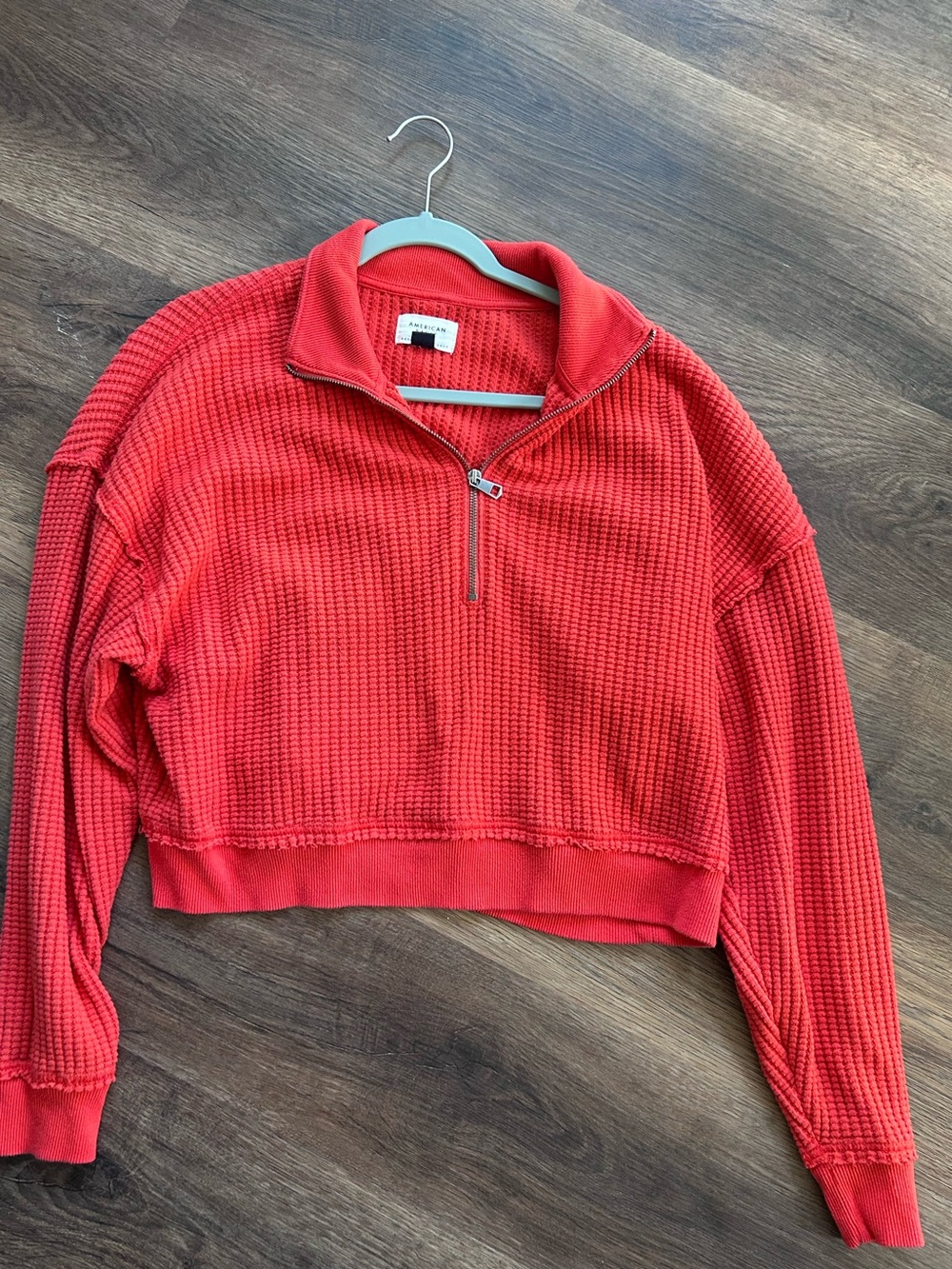 American Eagle Outfitters Cropped Half-Zip Waffle Pullover Red Size Medium
